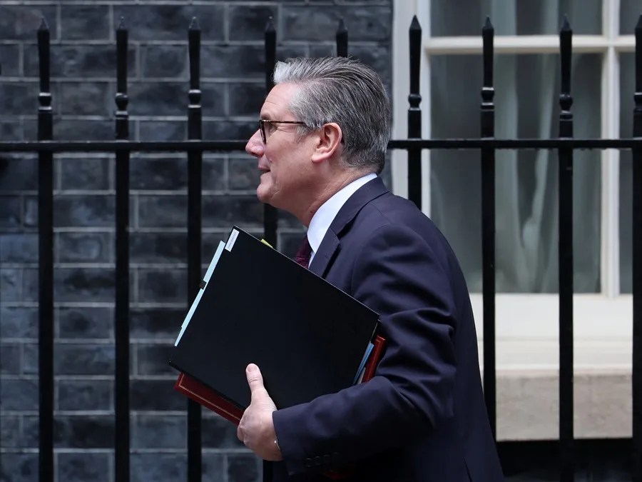 Starmer redes sociales menores de edad