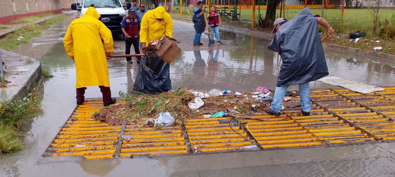 activo-carlos-pena-ortiz-operativo-para-liberar-pluviales-de-reynosa7-768x344-1