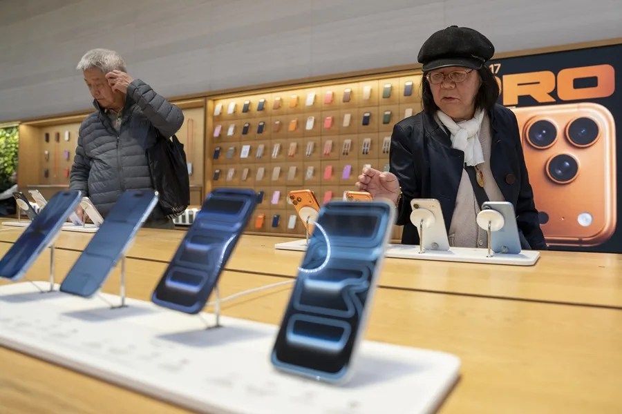 apple-50-anos-2 Apple cumple medio siglo: del garaje de Steve Jobs a la carrera de la IA